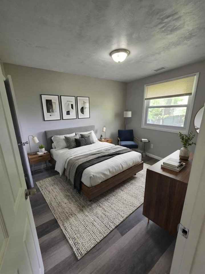 1306 Cartwright Dr - Photo 5 of 10