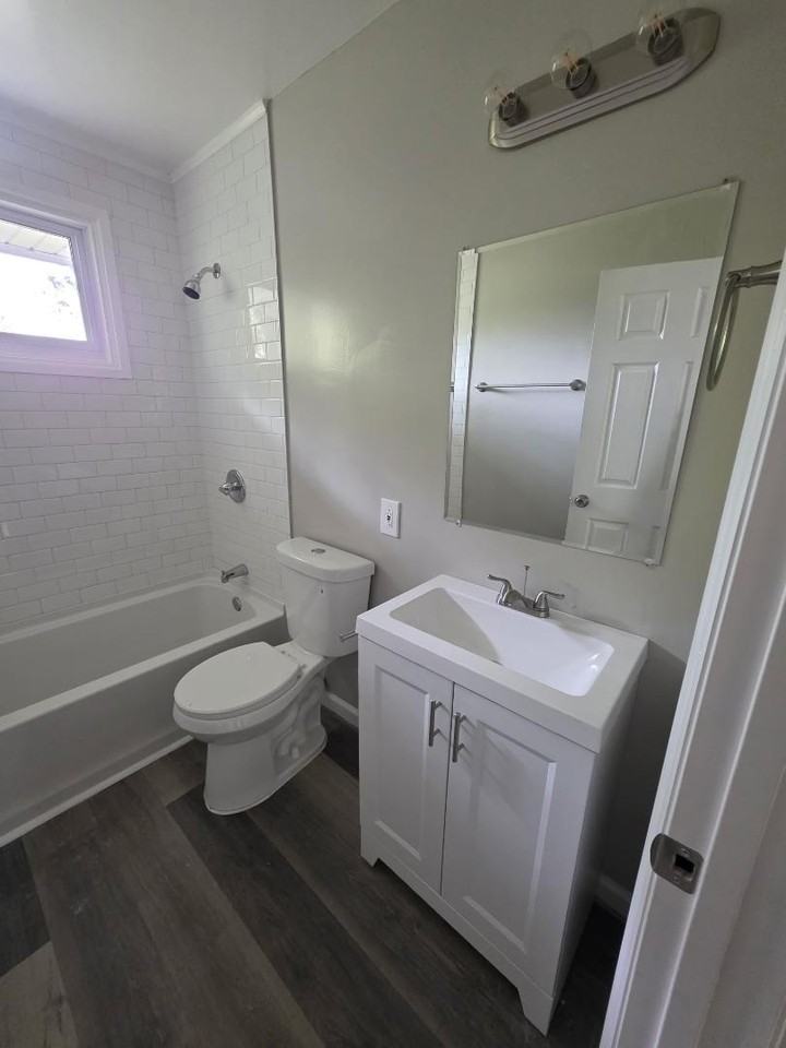 1306 Cartwright Dr - Photo 7 of 10