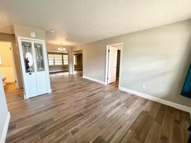 1378 Eva Ln - Photo 5 of 20