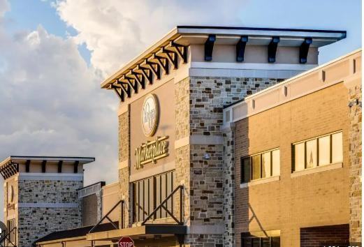 23101 Green Oaks St - Photo 3 of 13