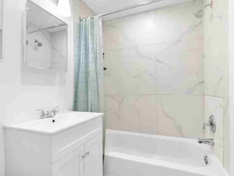 Aylmer - Photo 5 of 19