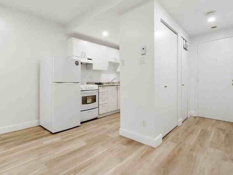 Aylmer - Photo 6 of 19