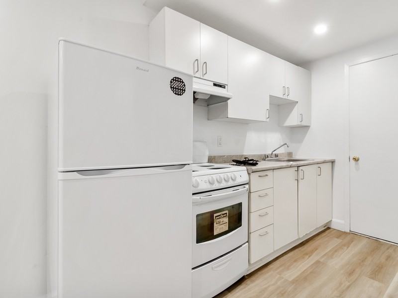 Aylmer - Photo 7 of 19