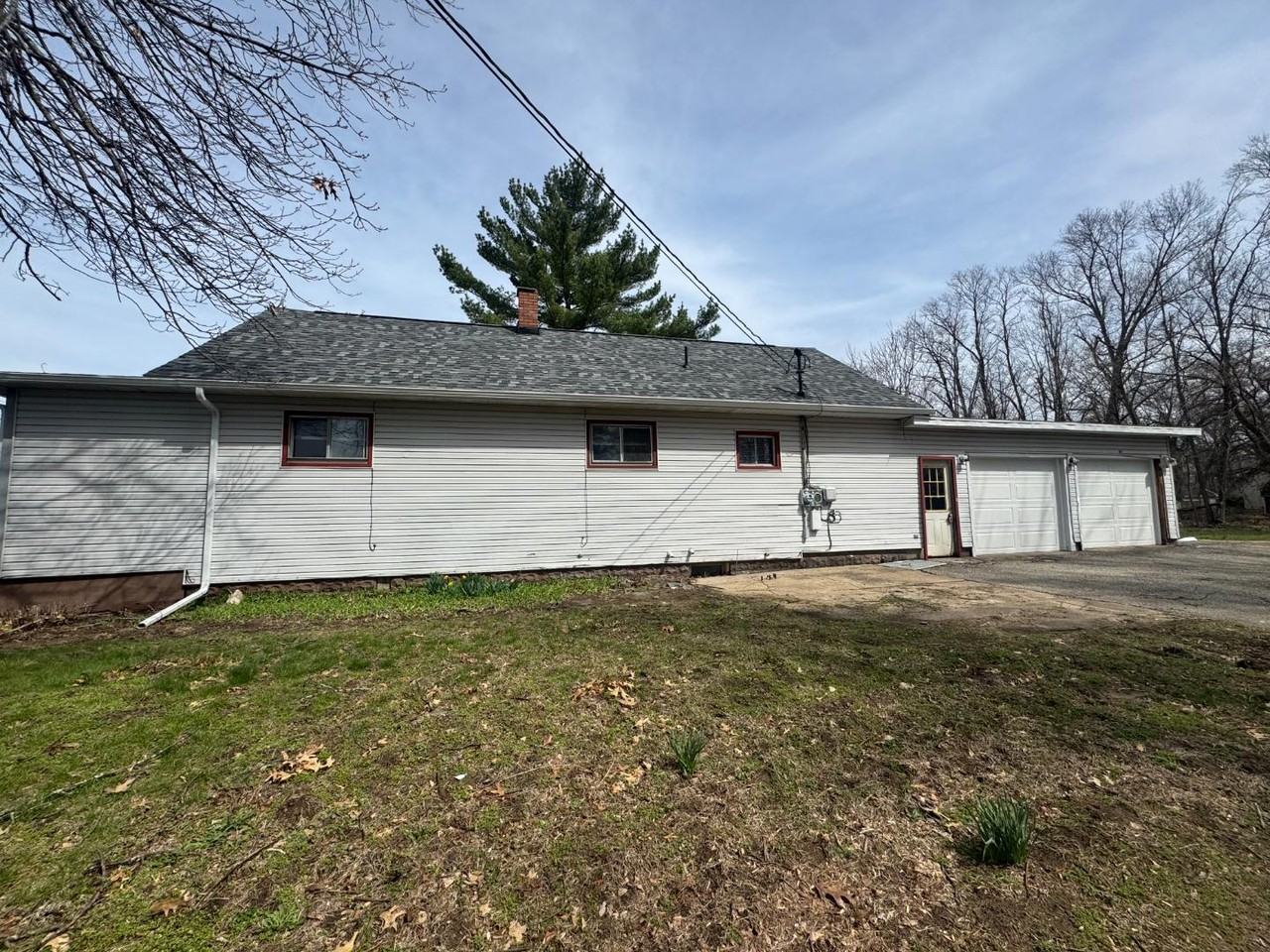 925 W Buffalo St - Photo 3 of 20