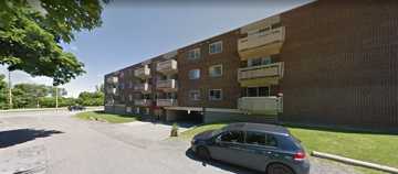 featured image of 2820 Carling Ave