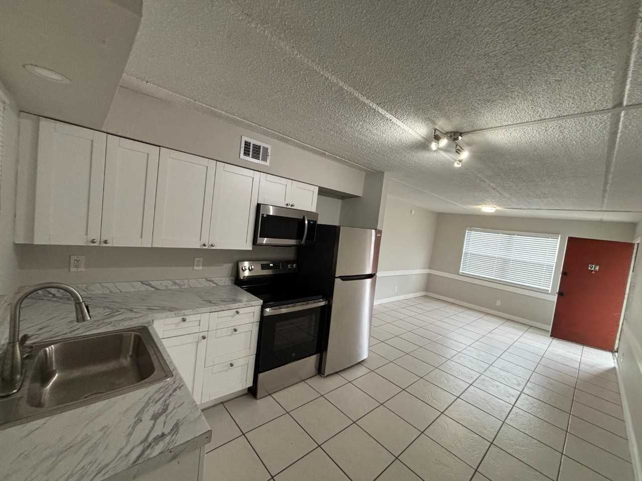 2796 Woolery Drive - Photo 5 of 10