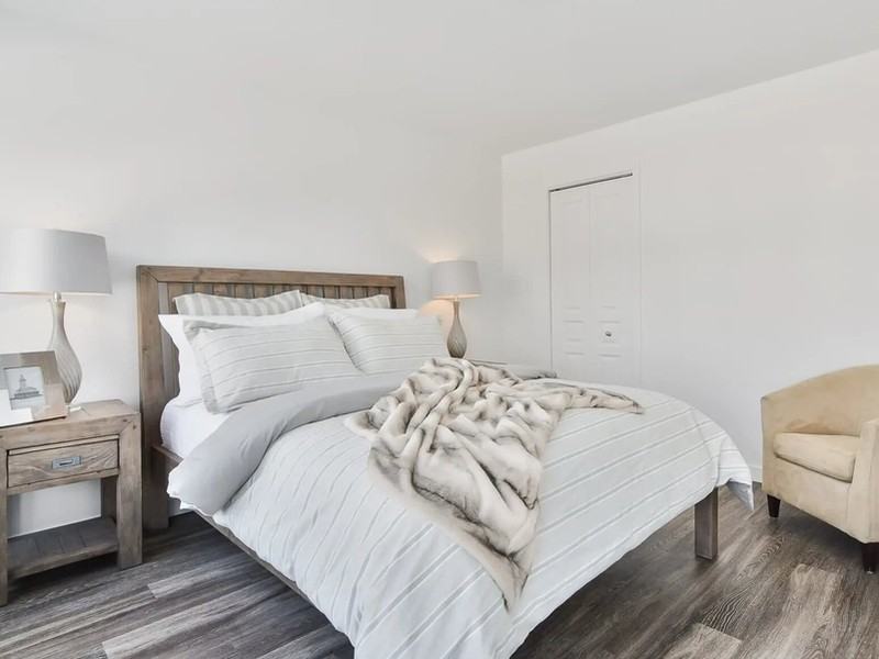 160-170 Harmonie Street - Photo 5 of 10