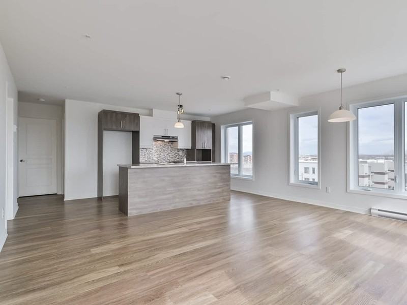 235-245 Cuvillier Street - Photo 4 of 12