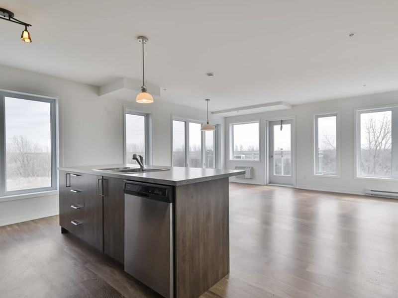 235-245 Cuvillier Street - Photo 5 of 12