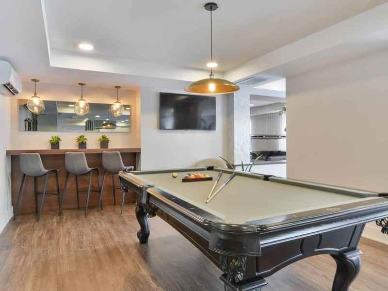 235-245 Cuvillier Street - Photo 6 of 12