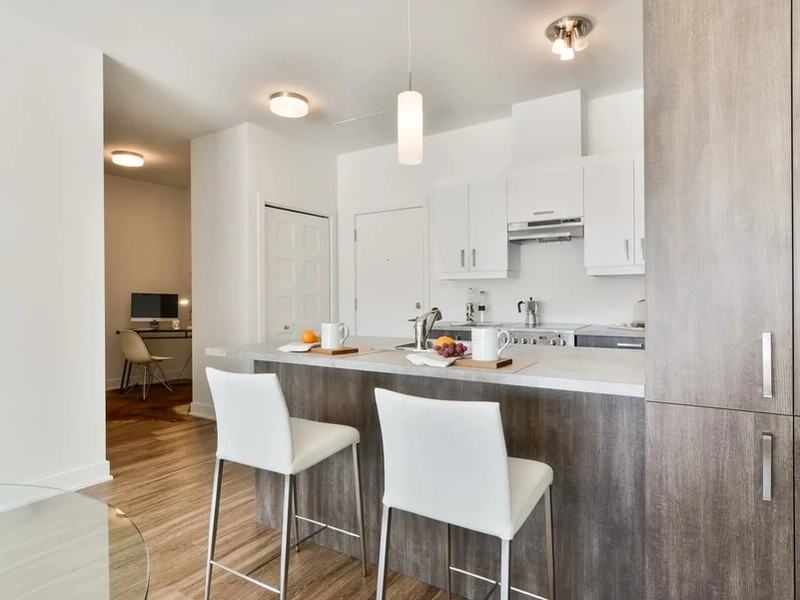 11-21 Ronsard Street - Photo 4 of 11