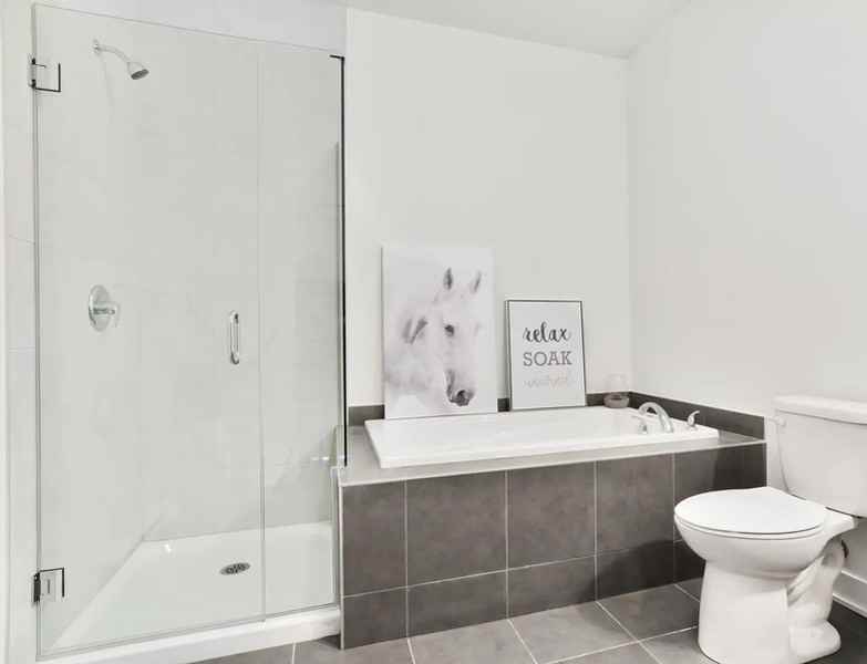 11-21 Ronsard Street - Photo 7 of 11