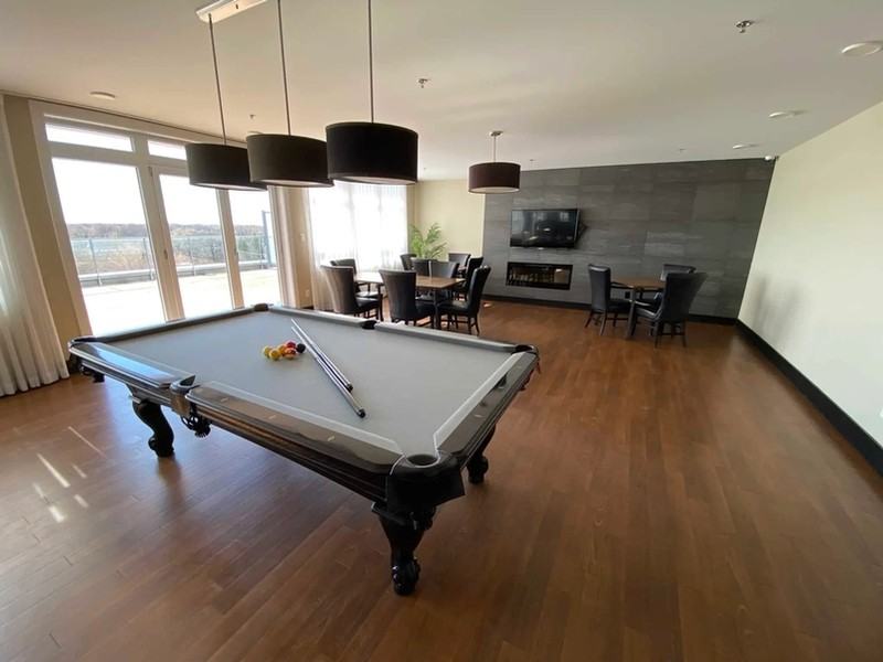 60 Cartier Street - Photo 7 of 11