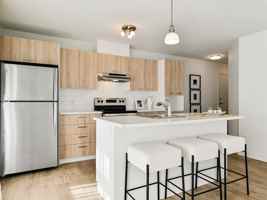 featured image of 430 Boul Saint-Francis