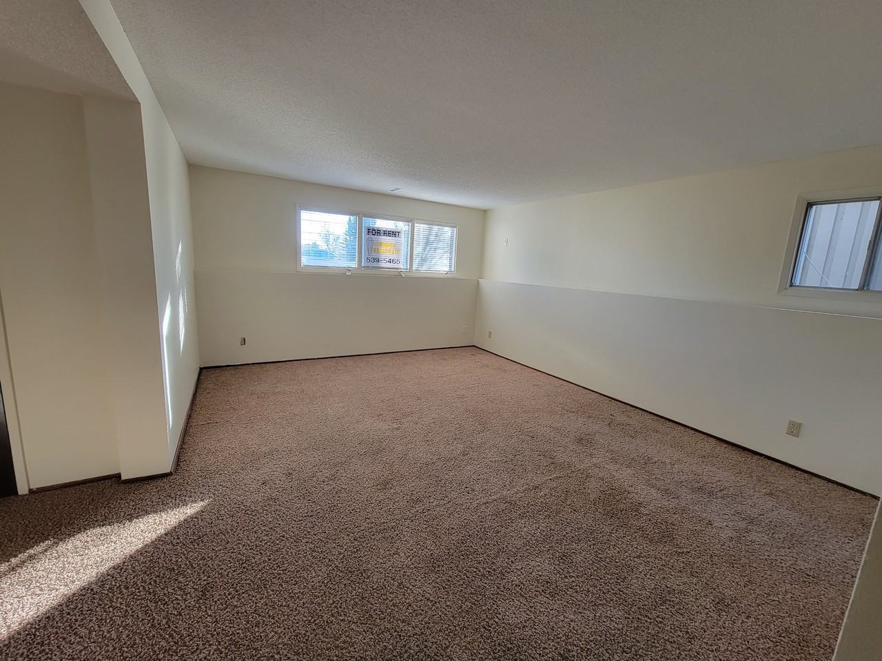 9714B-77 Ave - 9714B - Photo 5 of 9