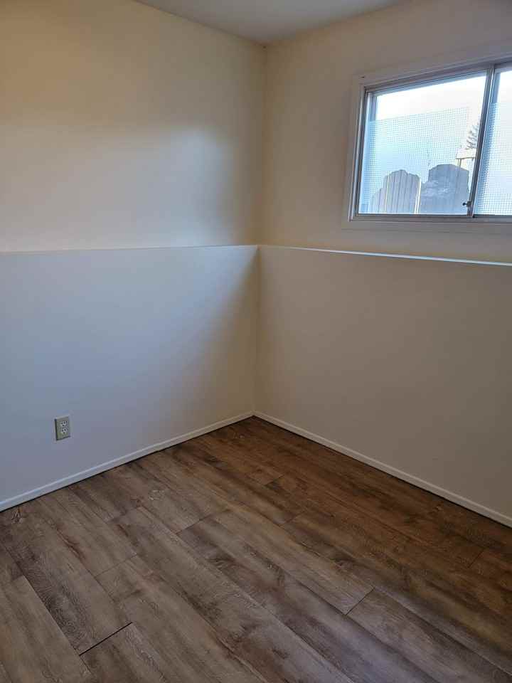 9714B-77 Ave - 9714B - Photo 7 of 9