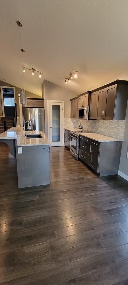 Obrien Lake - Photo 6 of 36