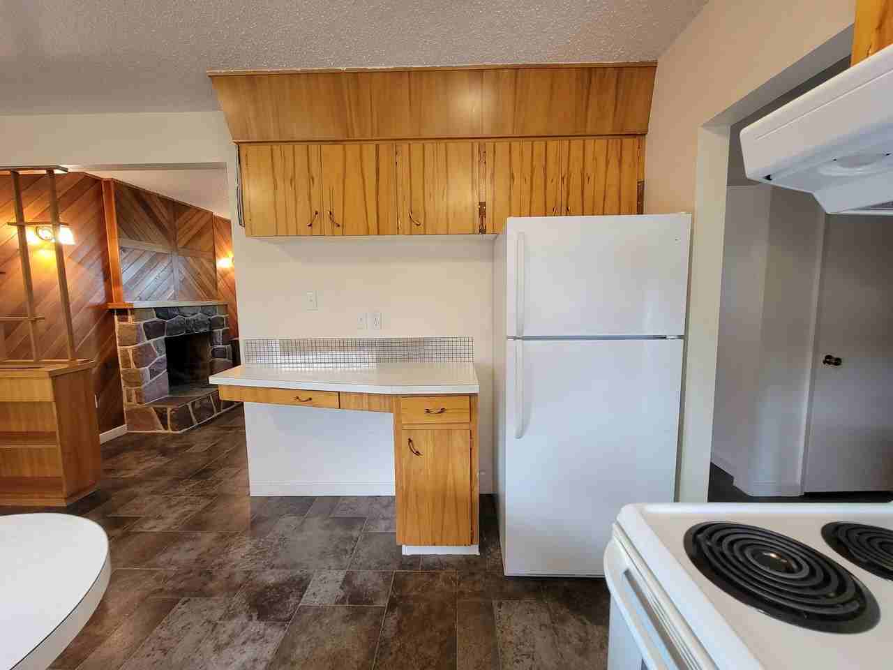 9625 108 Ave - Photo 5 of 10