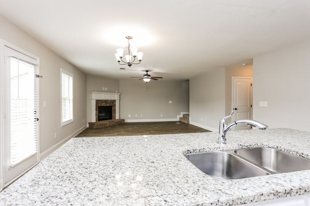 243 Heartland Cir #105 - Photo 6 of 17