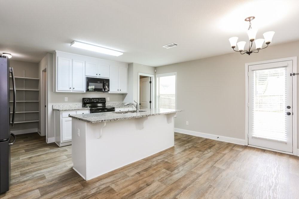 243 Heartland Cir #105 - Photo 7 of 17