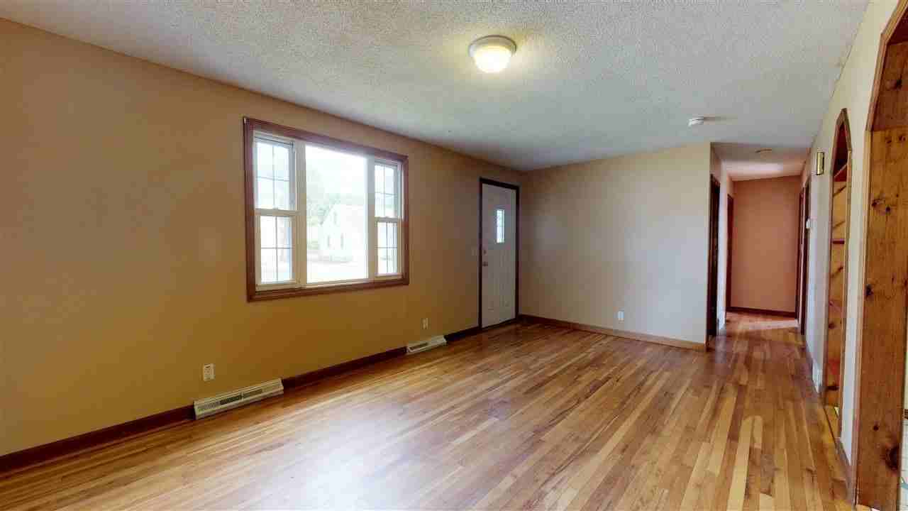 96 Birch Ct #1 - Photo 5 of 12