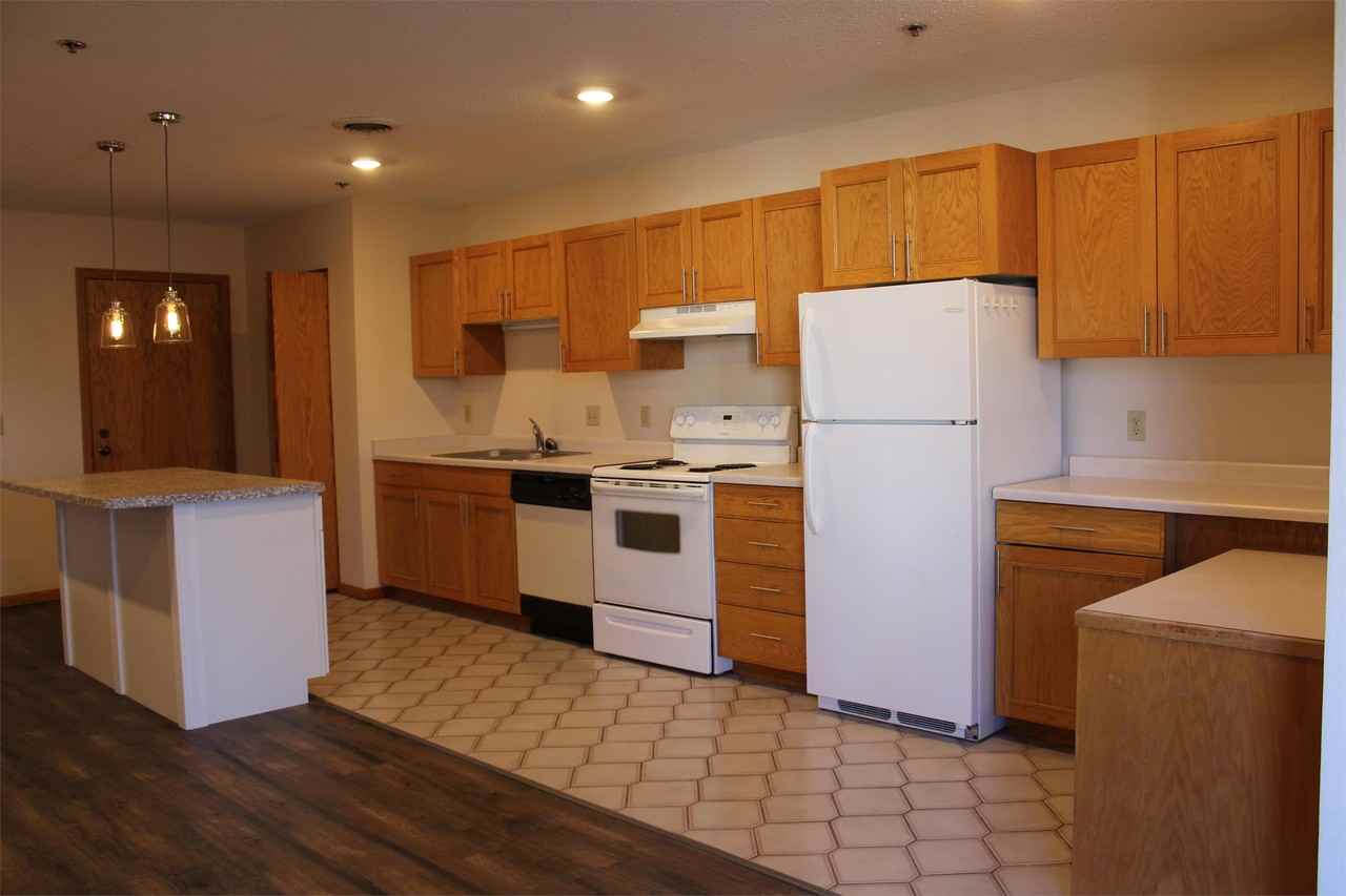 916 E 3rdApartment- 202 #202 - Photo 5 of 17