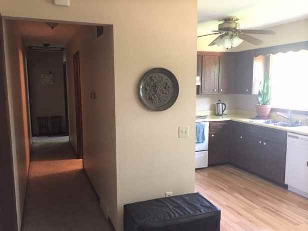 5307 Manitowoc Pkwy #5307 - Photo 4 of 7