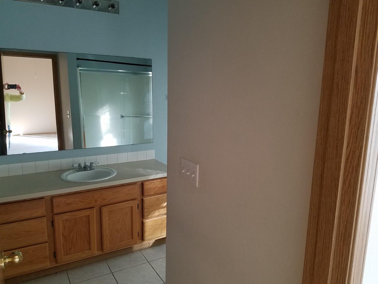 8717 Wallingford Ln Ne #1 - Photo 3 of 6