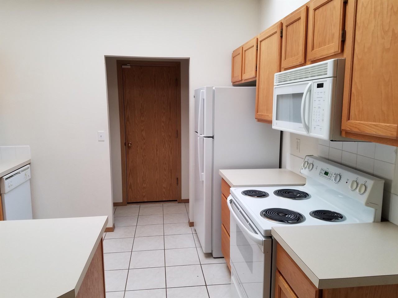 8717 Wallingford Ln Ne #1 - Photo 4 of 6