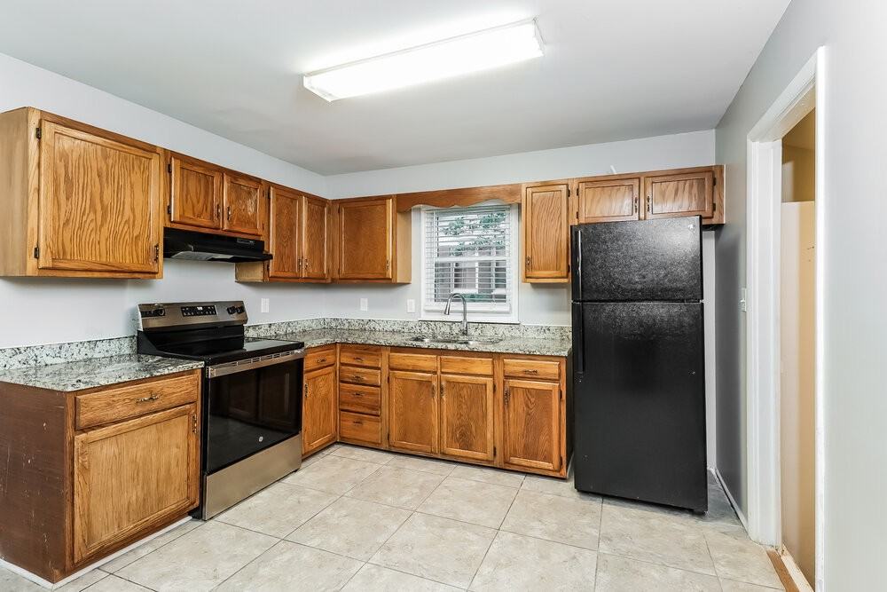 624 Dobson Dr - Photo 7 of 16