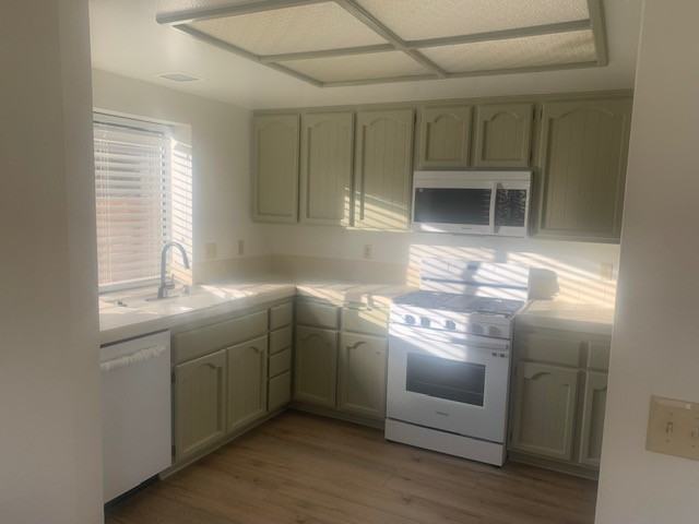 512 Amber Ln #1 - Photo 4 of 13