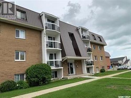 51 Centennial St #14