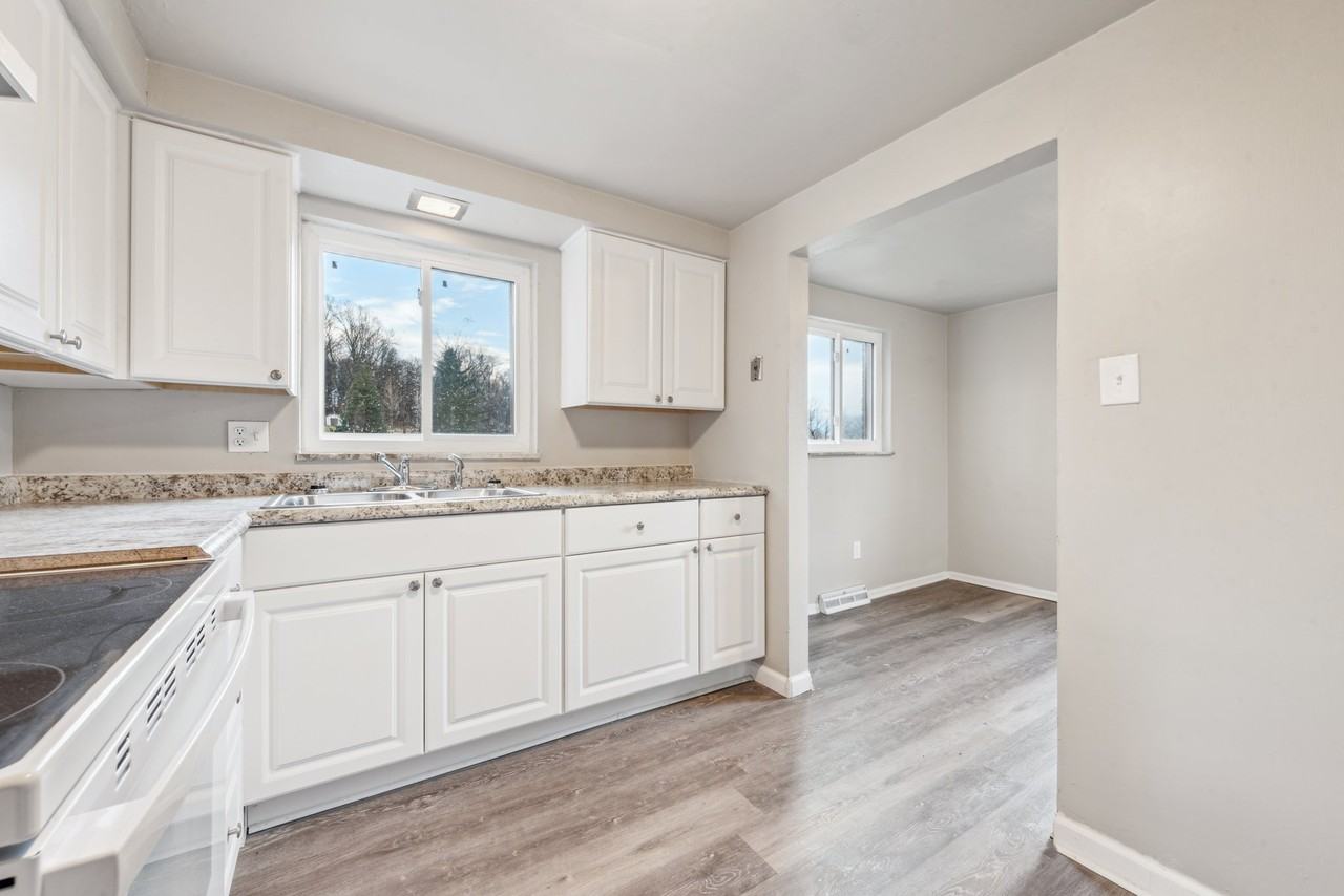 651 Wendel Rd #B - Photo 5 of 10