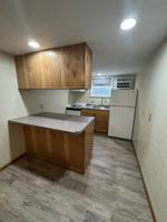 featured image of 714 W 10th St #6