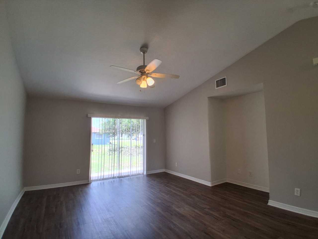 813 Alabama Rd S #813 - Photo 3 of 16