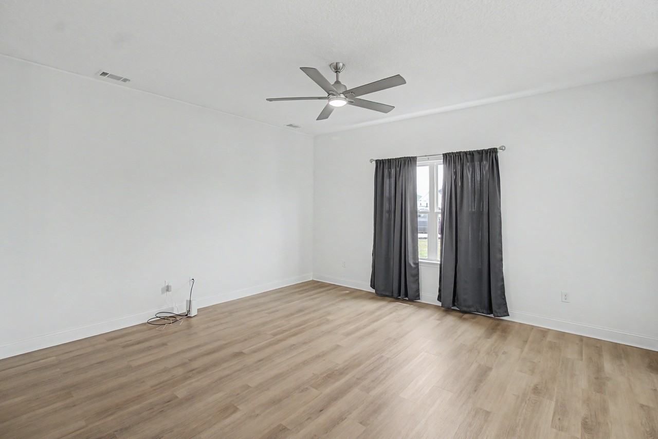 76 St Johns Ct Ne #1 - Photo 5 of 36