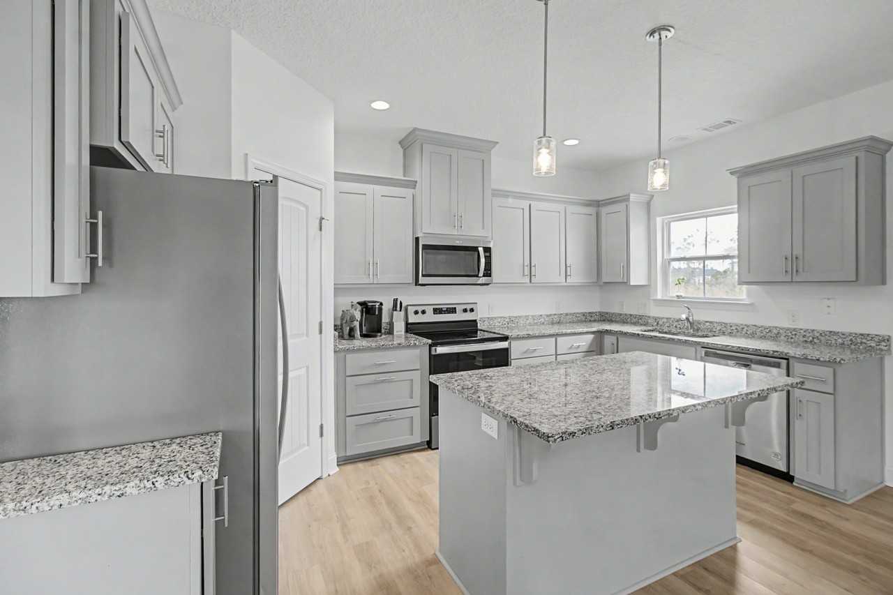 76 St Johns Ct Ne #1 - Photo 6 of 36