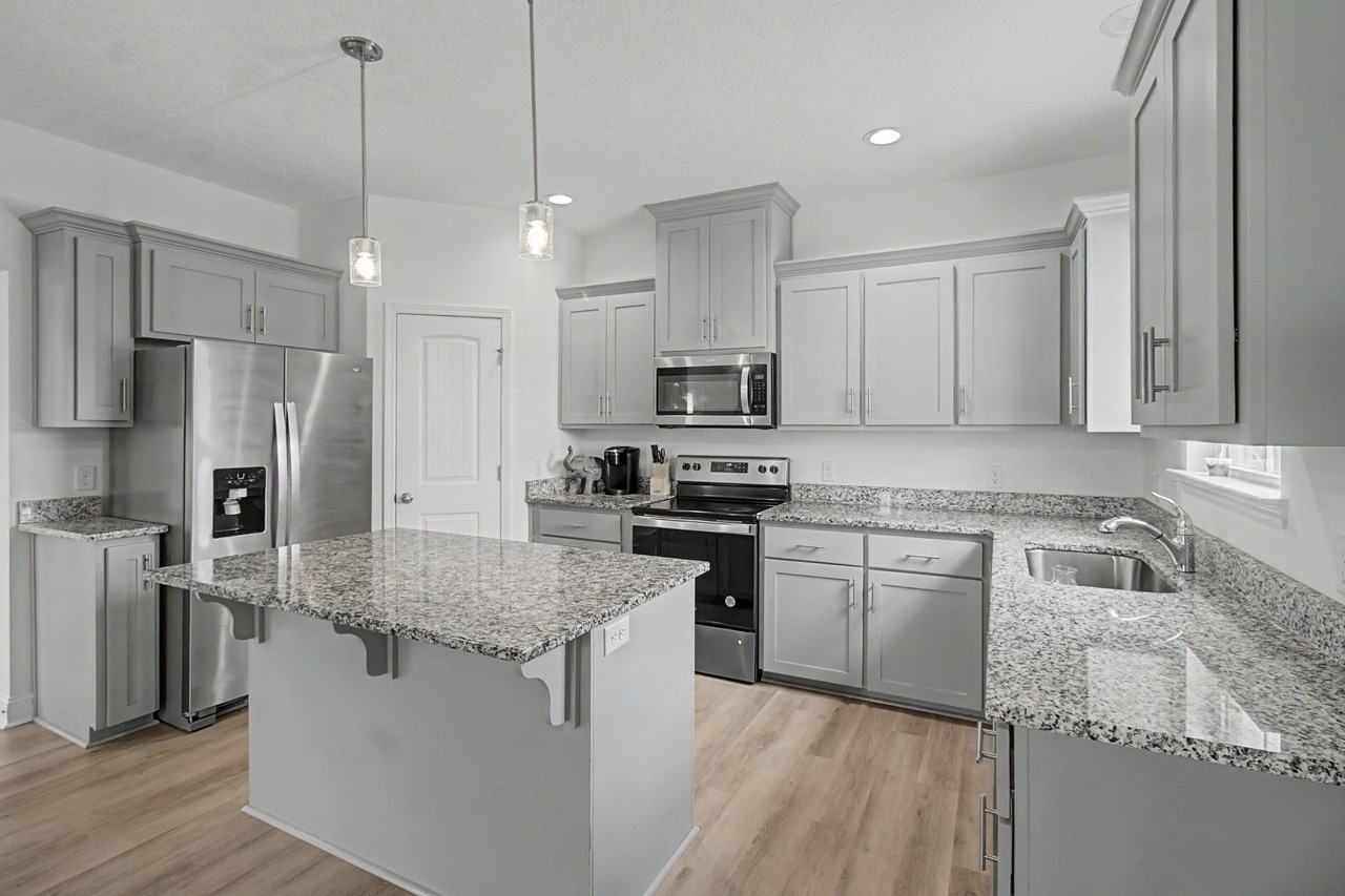 76 St Johns Ct Ne #1 - Photo 7 of 36