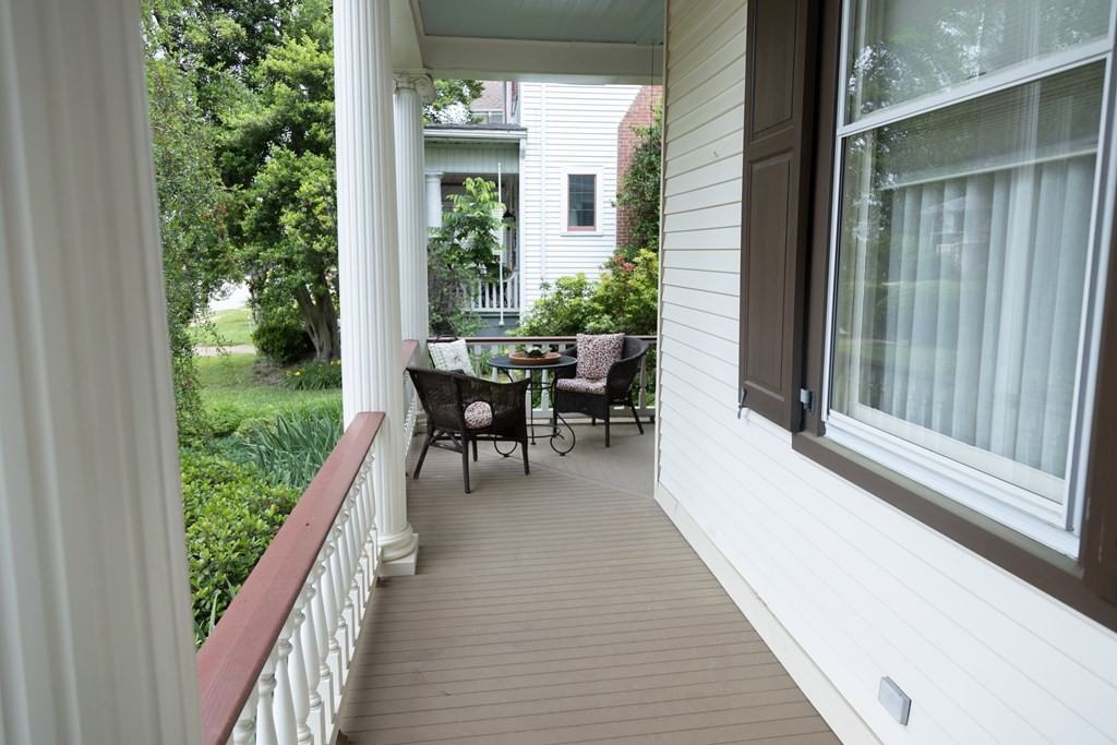 349 W Main St #1 - Photo 4 of 8