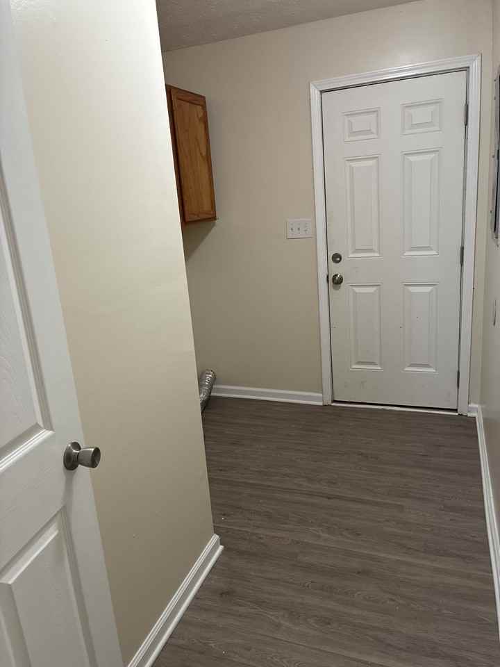 6148 W Forrest St #1 - Photo 5 of 13