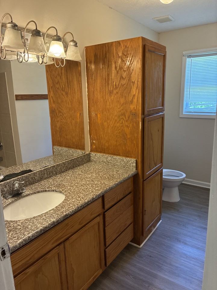 6148 W Forrest St #1 - Photo 7 of 13