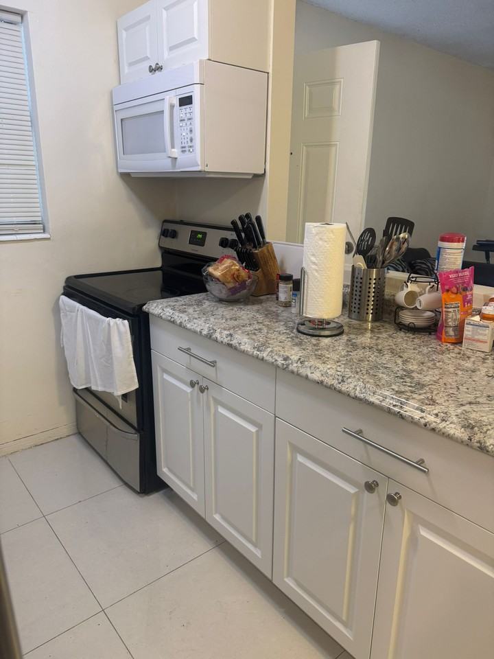 300 Northeast 191st Street - 206Apt 206 #206 - Photo 2 of 13