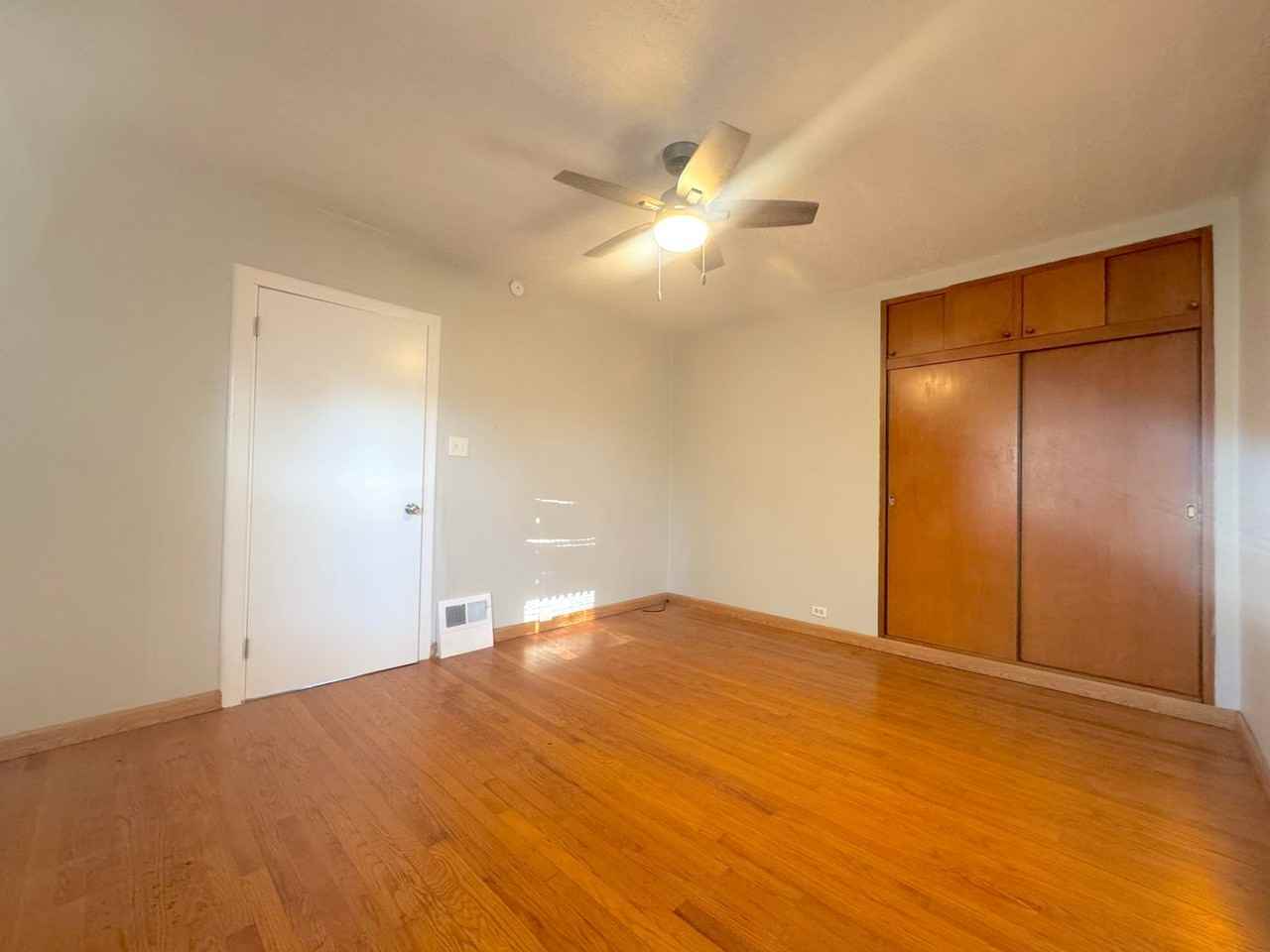 6837 Bradley Ave - Photo 7 of 15