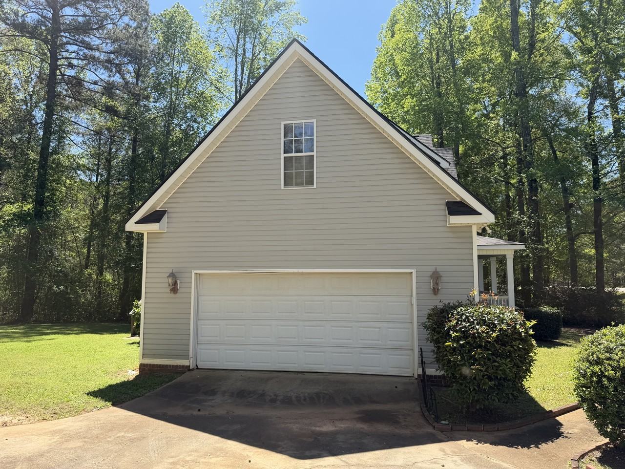 230 Clinton Crossing Dr #1 - Photo 2 of 23