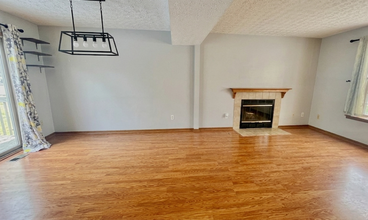 6865 Barker Dr #1 - Photo 4 of 20