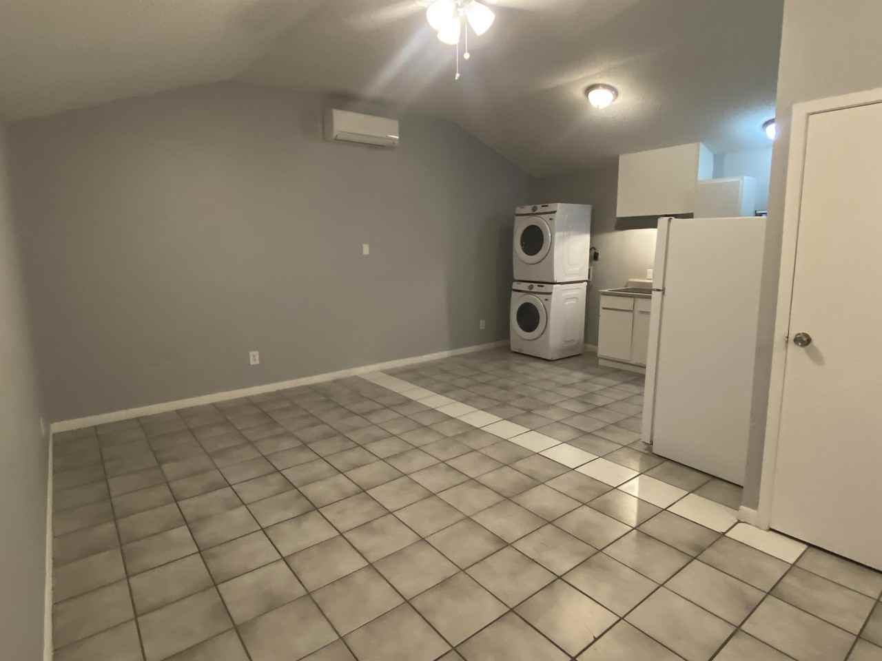 1750 Morales St #2 - Photo 2 of 8