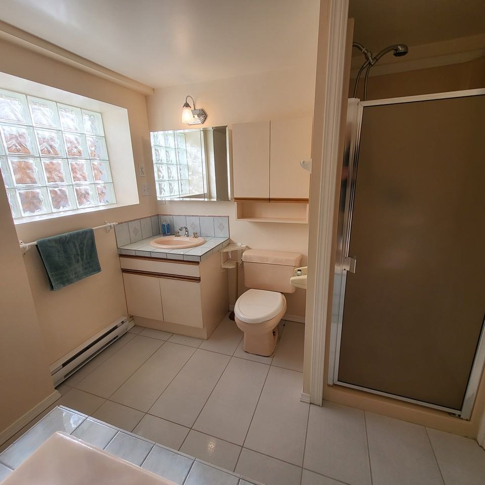 2559 Cranmore Rd Lowr - Photo 6 of 11