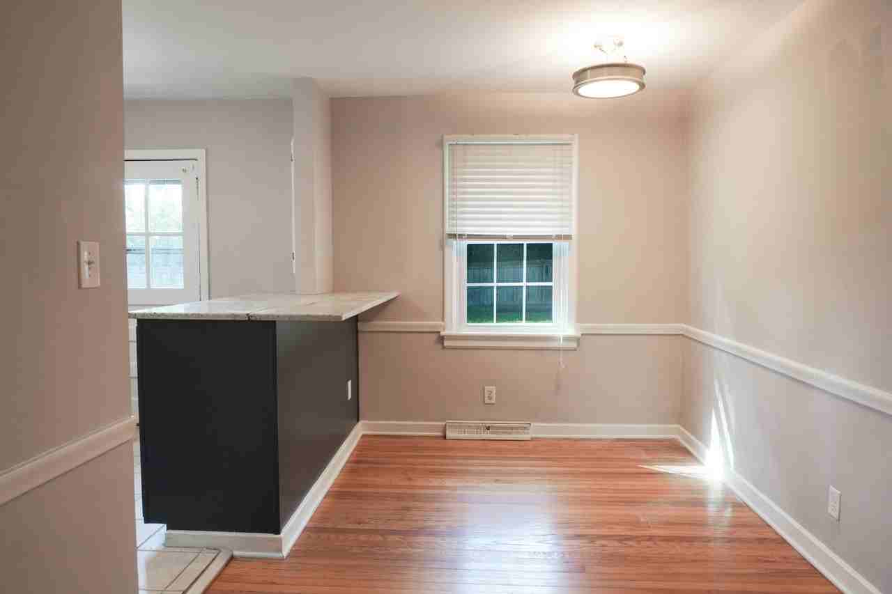 1004 Baywood Ct #1 - Photo 3 of 25