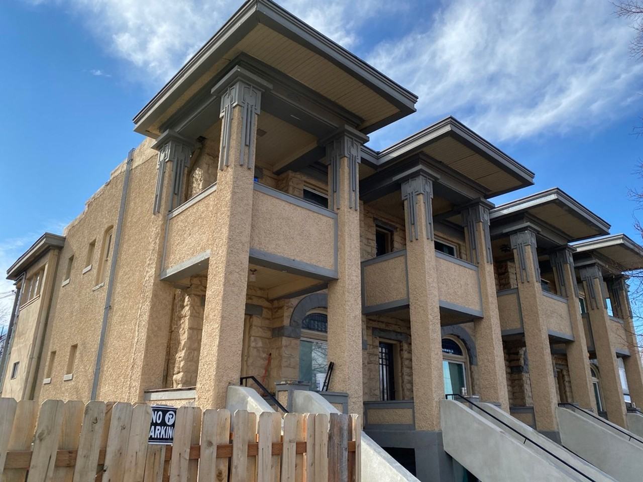 Gatsby Apartments - Photo 4 of 8