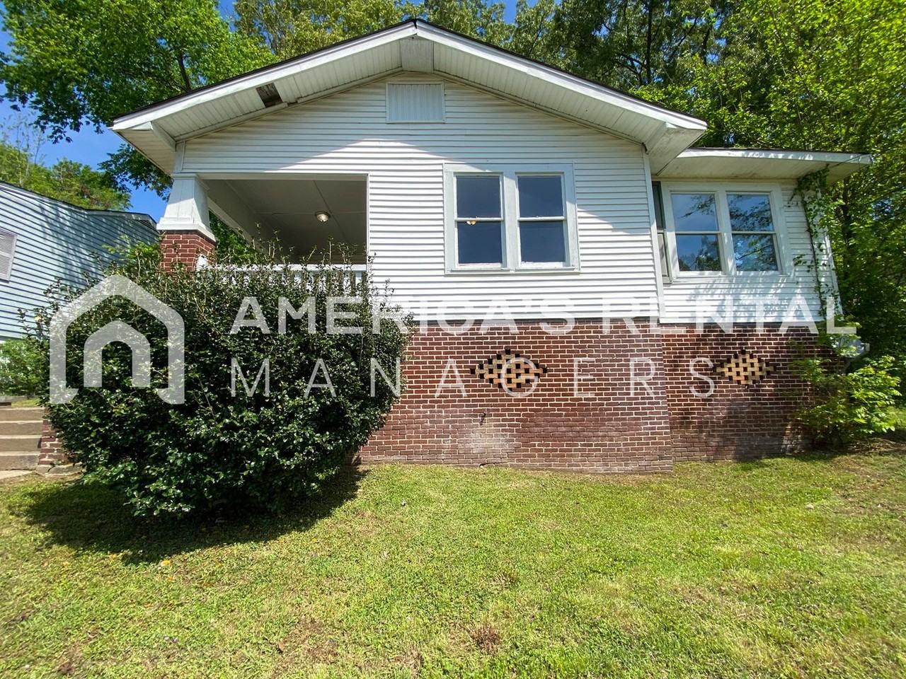 504 9th Ave - Photo 2 of 36